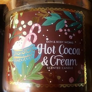Bath and body works candle